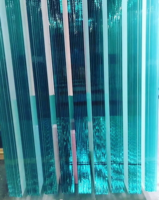 Le meilleur verre flottant de qualité ultra extra super transparente cristal prince verre de bâtiment pour le mur de rideau